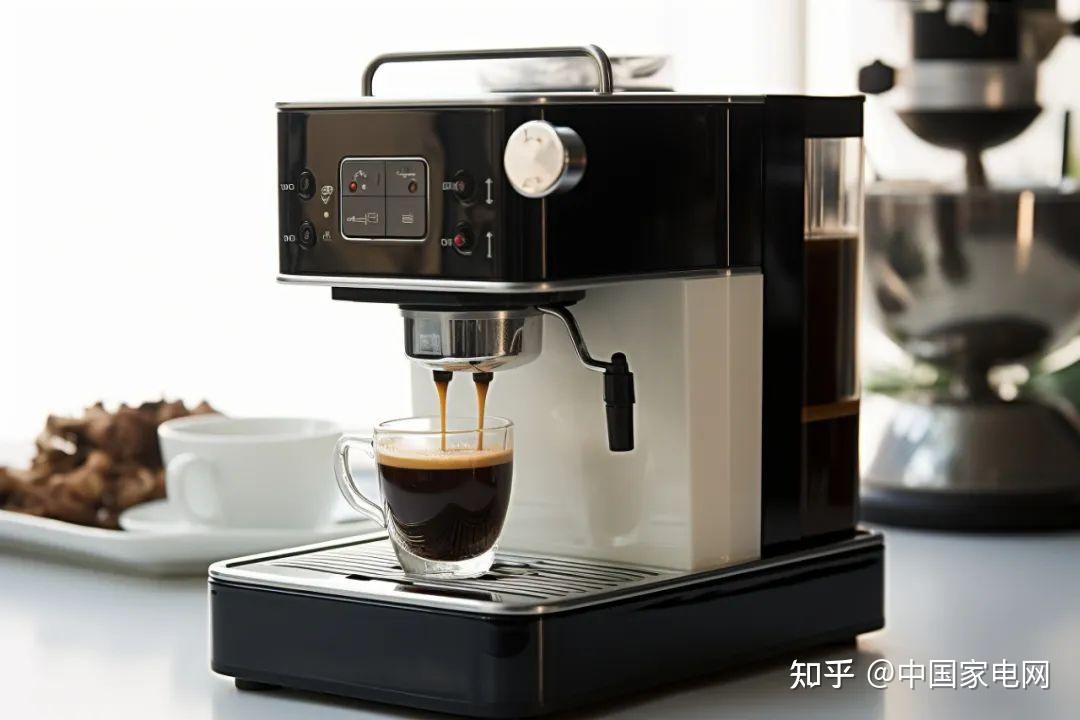 这在一定程度上推动舶来品家用咖啡机开始向着本土化、自主创新的方向加速升级